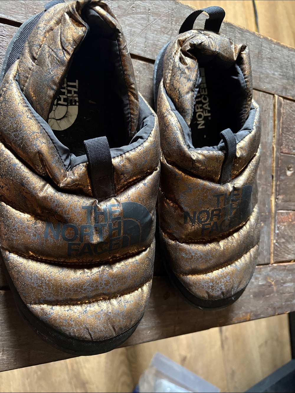 North face slippers